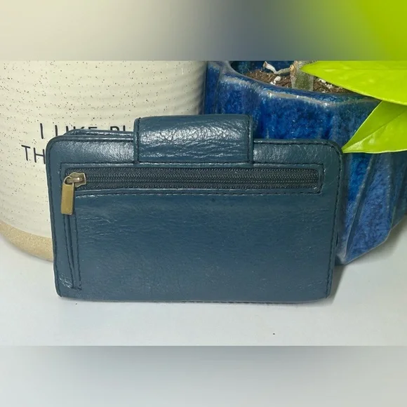 Fossil Teal and Dark Blue Wallet Duo - Picture 3 of 15